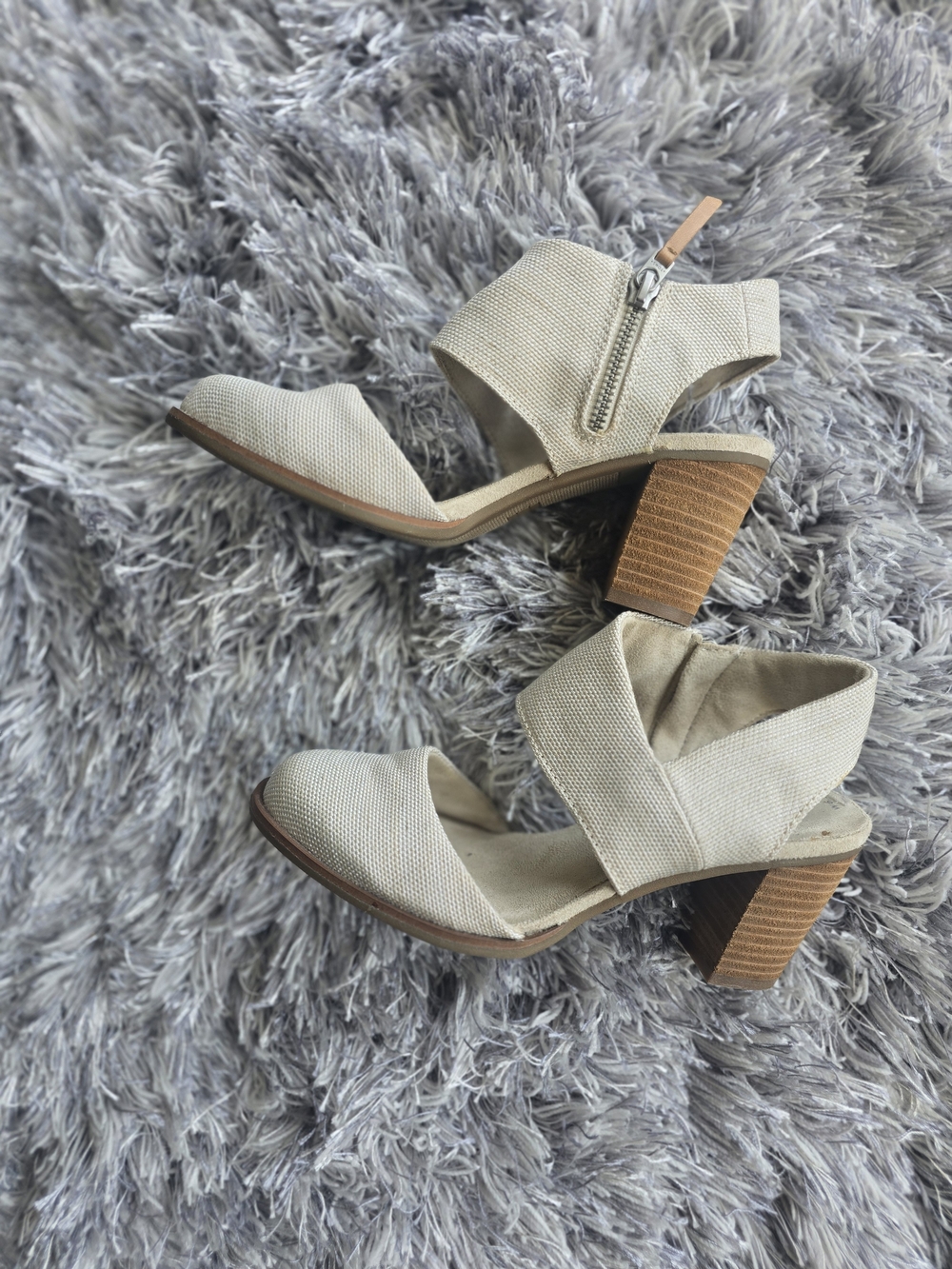 Toms Milan Nova Beige Open-Toe Block Heel Sandals